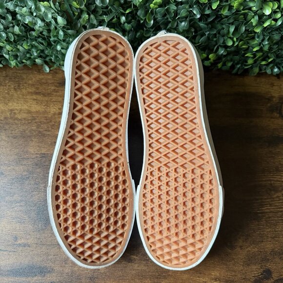 Vans Old Skool Checkerboard Women Size 8.5 Red White Athletic Shoes Sneakers - Picture 7 of 9